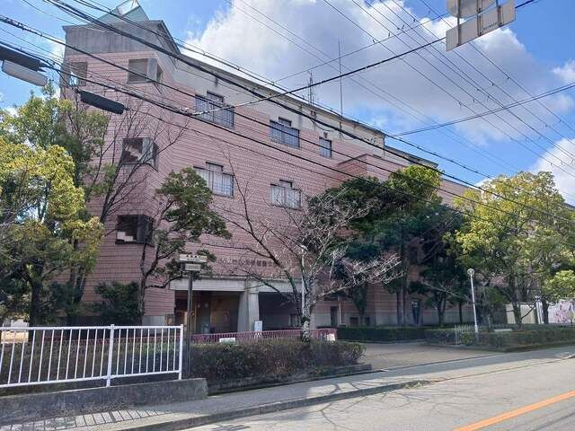 大学・短大　大阪芸術大学短期大学部（大学・短大）まで650m