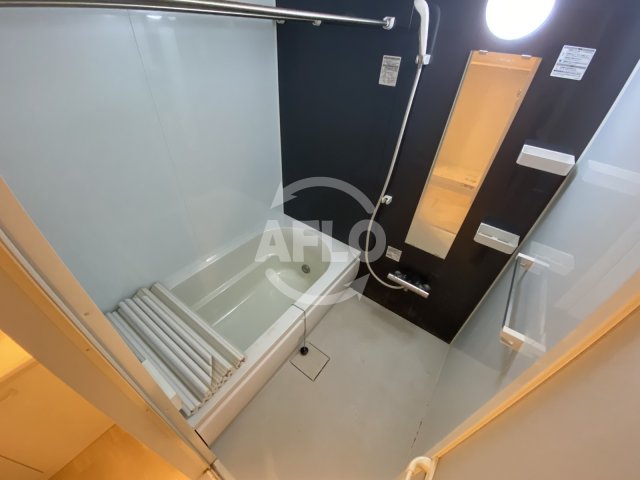 バス・シャワールーム　エスヴェール北梅田　浴室