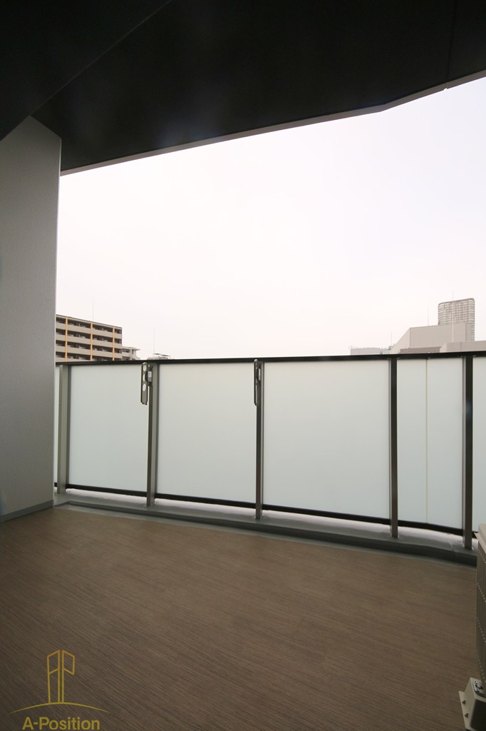 バルコニー　コンフォリア・リヴ本町WEST Q