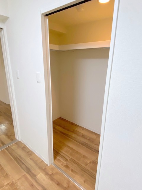 収納　広々としたウォークインクローゼットです♪