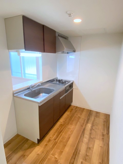 キッチン　人気の対面式システムキッチンです♪