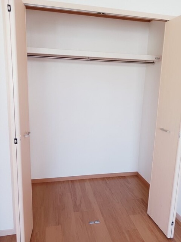 収納　図面と現状に相違がある場合には現状を優先