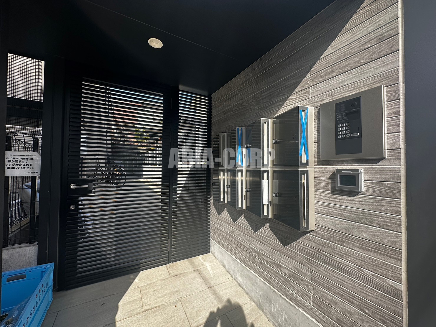 エントランス　エントランスタッチパネル式オートロック◎