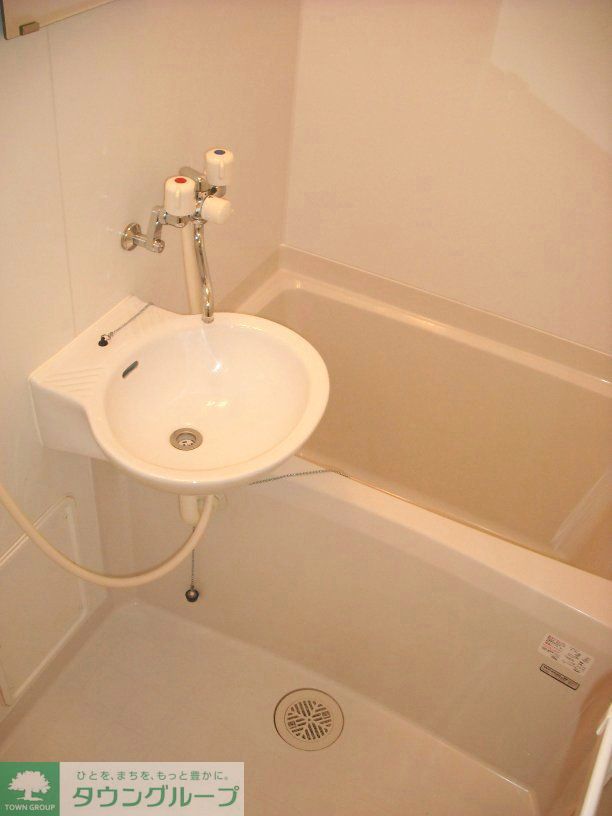 バス・シャワールーム　浴室換気乾燥機付