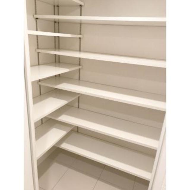 玄関　※写真は同タイプ住戸です。