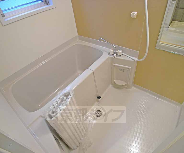 バス・シャワールーム　キレイなお風呂です。