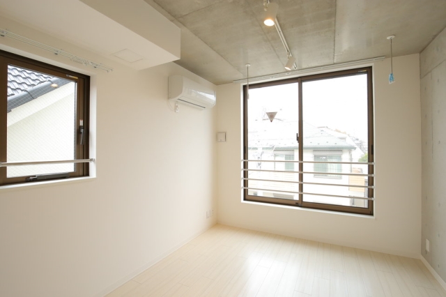 居室・リビング　弊社は都内全域の物件が仲介手数料最大無料でご紹介可能です！