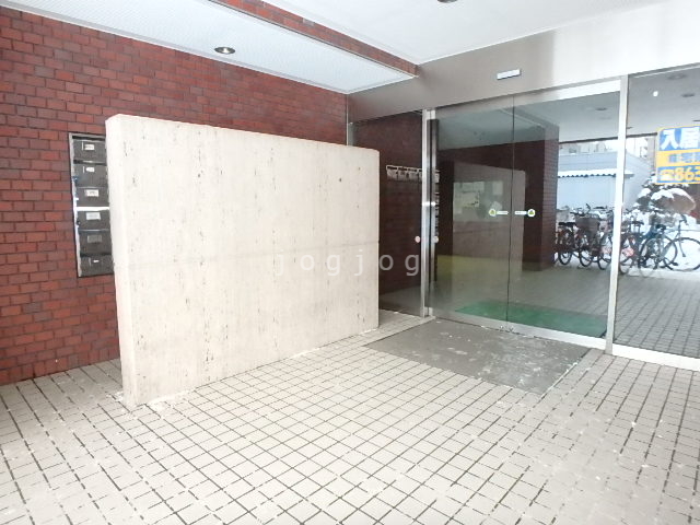 エントランス　オートロック