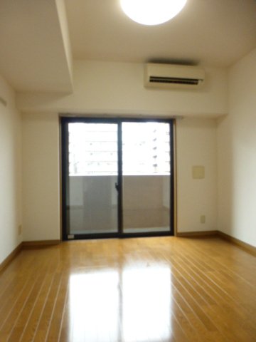 居室・リビング　居室※別部屋参考写真