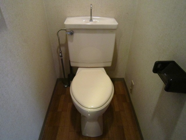 トイレ　別部屋参照