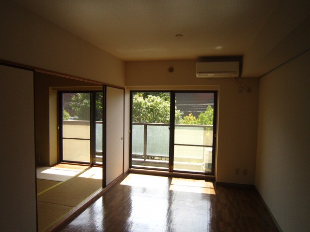 居室・リビング　別部屋参照