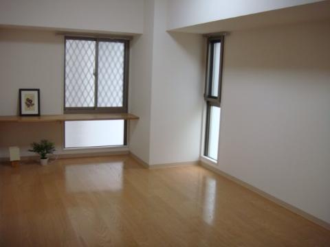 居室・リビング　室内