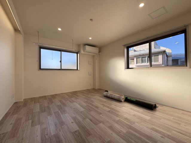 居室・リビング　ゆったり過ごせる居間です