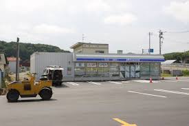 コンビニ　ローソン札幌富丘2条店（コンビニ）まで83m