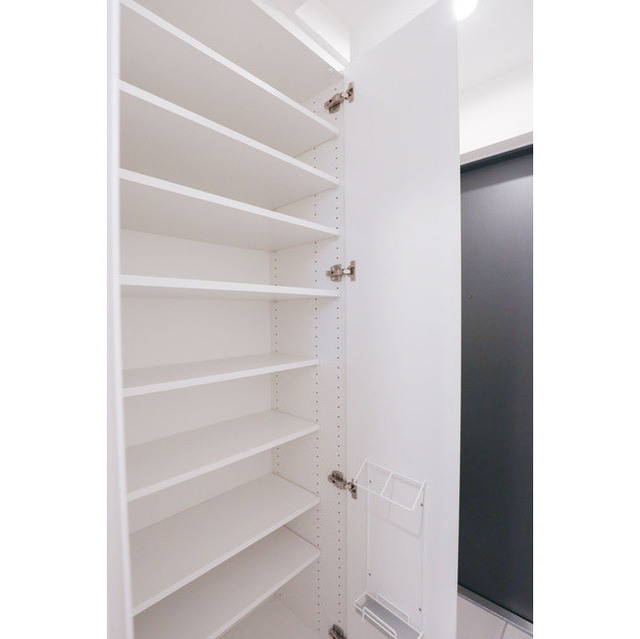 収納　シューズボックス