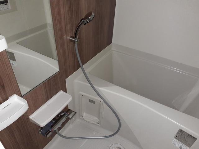 バス・シャワールーム　お風呂です