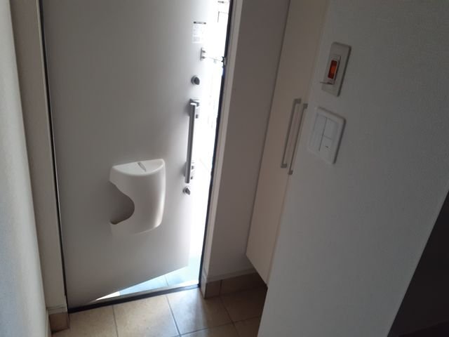 玄関　毎日通る玄関はこちらです