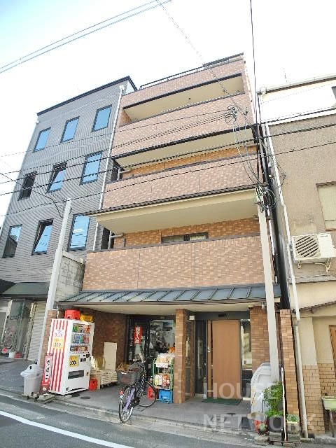 建物外観　最寄駅までお迎えに上がります。ご気軽にお問い合わせ下さい。