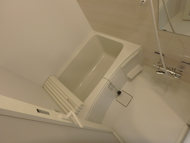 バス・シャワールーム　スタイリッシュなバスルーム。