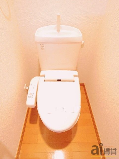 トイレ　～同仕様写真～