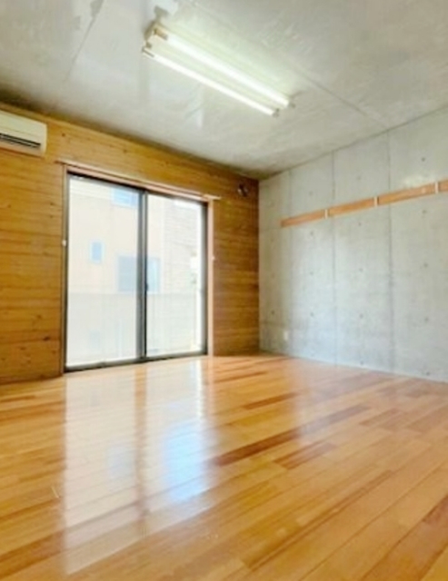 居室・リビング　同仕様参考写真