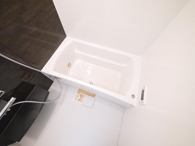 バス・シャワールーム　ゆったり過ごせるお風呂です