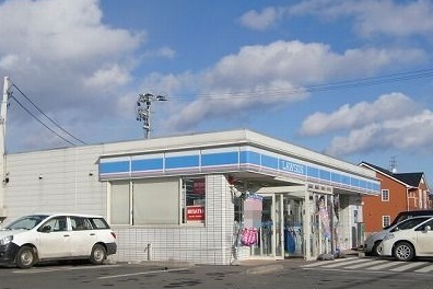 コンビニ　ローソン八戸長苗代店（コンビニ）まで700m