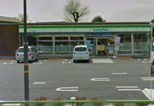 コンビニ　ファミリーマート立川上砂町店（コンビニ）まで557m