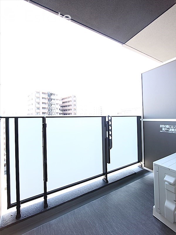 バルコニー　バルコニー