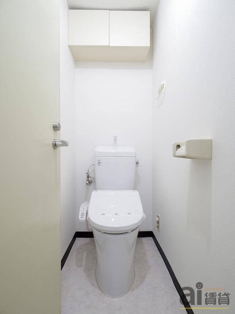 トイレ　※同仕様写真