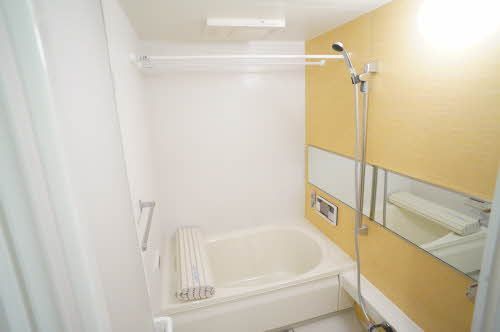 バス・シャワールーム　浴室