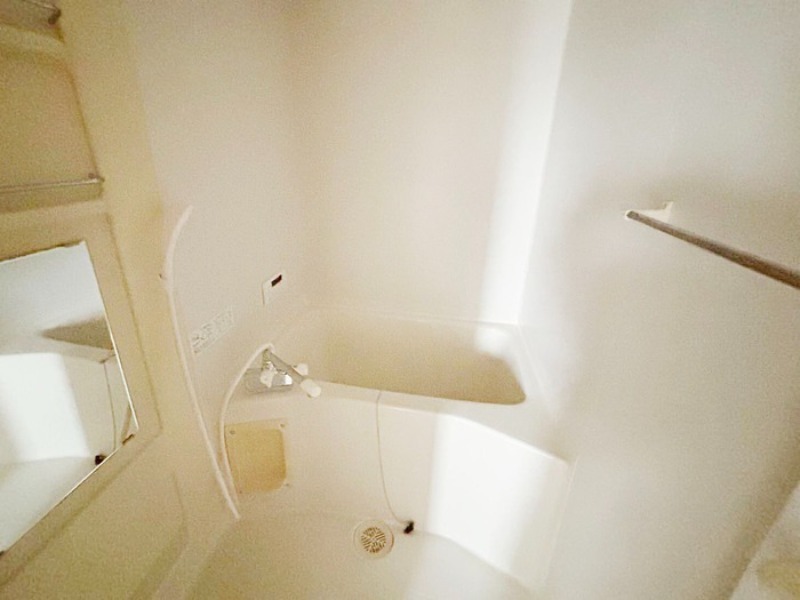 バス・シャワールーム　図面と現状に相違がある場合には現状を優先