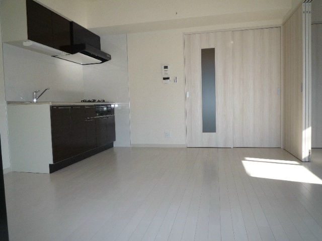 居室・リビング　反転タイプ