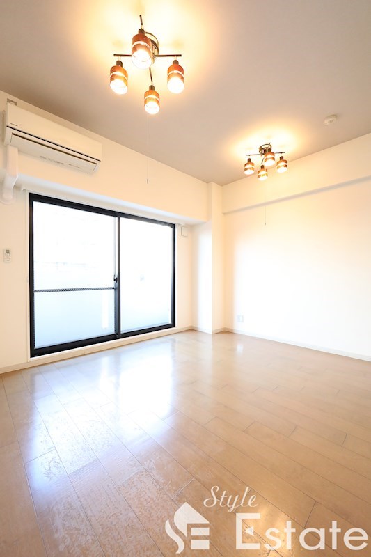 居室・リビング　リビング【11.8帖】