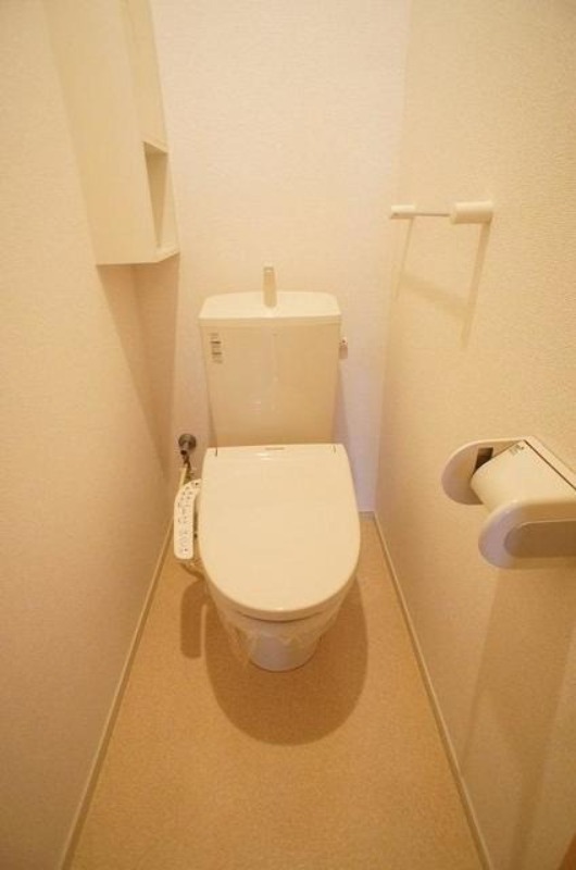 トイレ　図面と現状に相違がある場合には現状を優先