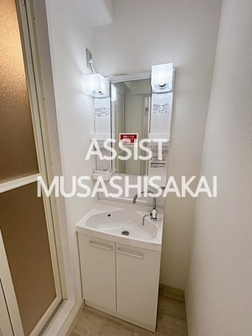 洗面設備　写真：設備同仕様の116号室の写真です