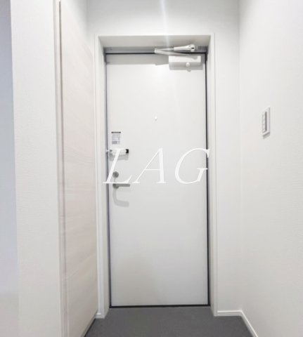 玄関　玄関です。（同仕様設備です）