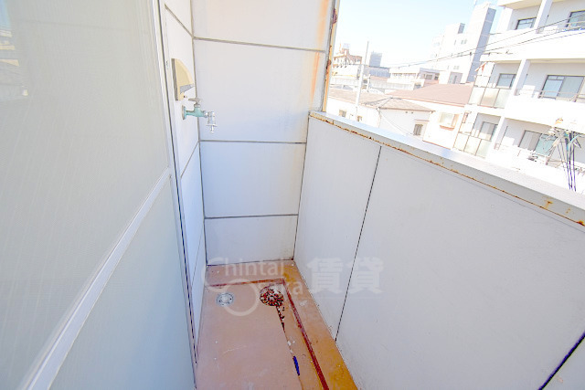 その他設備　室外洗濯機置場