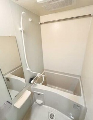 バス・シャワールーム　清潔な浴室！