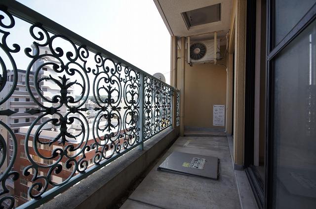 バルコニー　別部屋の写真です