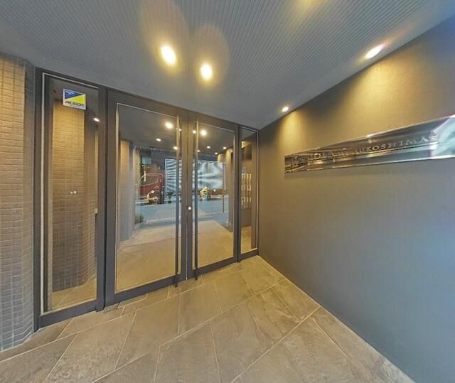 エントランス　毎日通るエントランスはこのようになっています