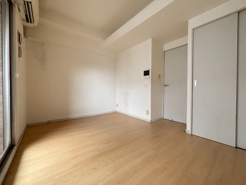 居室・リビング　別号室