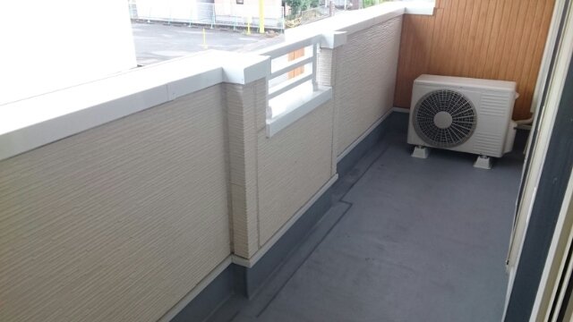 バルコニー　広々としたバルコニーです