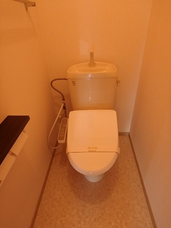 トイレ　図面と現状に相違がある場合には現状を優先