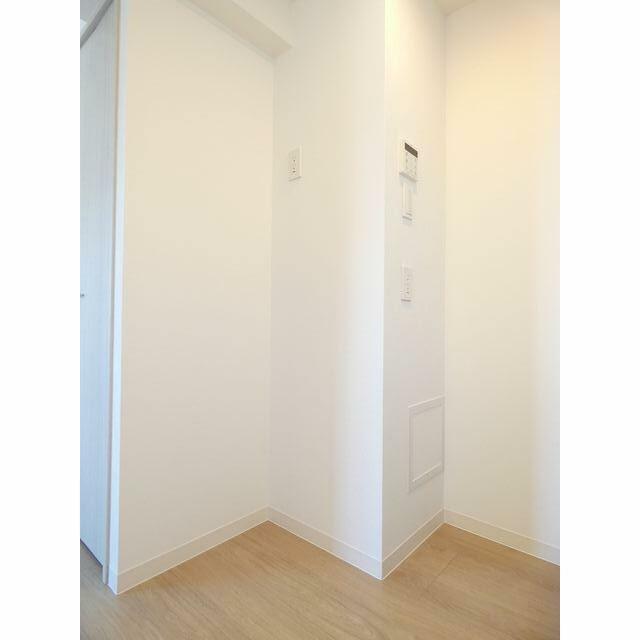 その他部屋・スペース　白基調の洋室♪