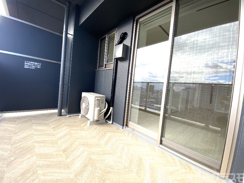 バルコニー　バルコニーはこちらです！