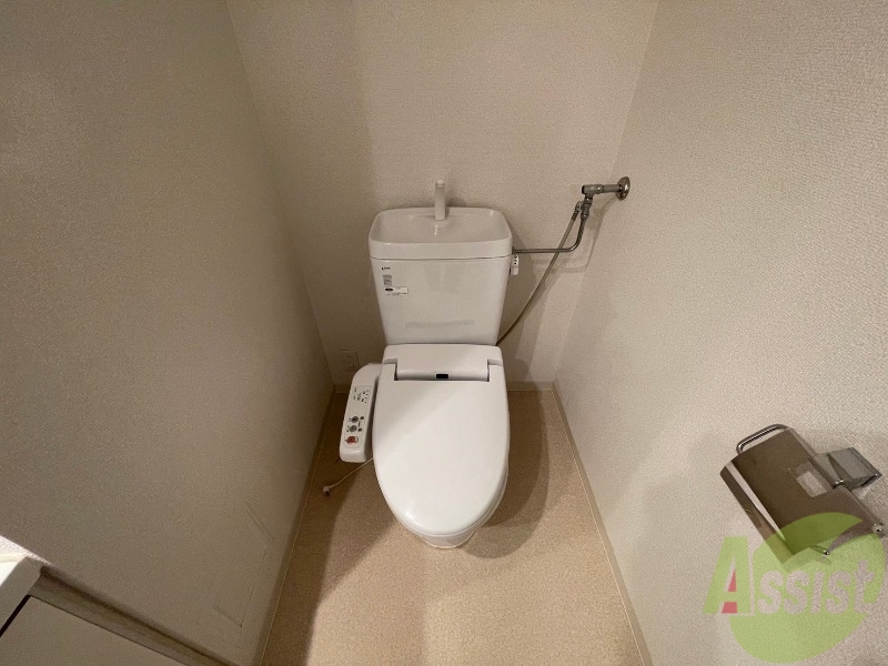 トイレ　ウォシュレット機能がついたトイレ。安心して使用できますね。