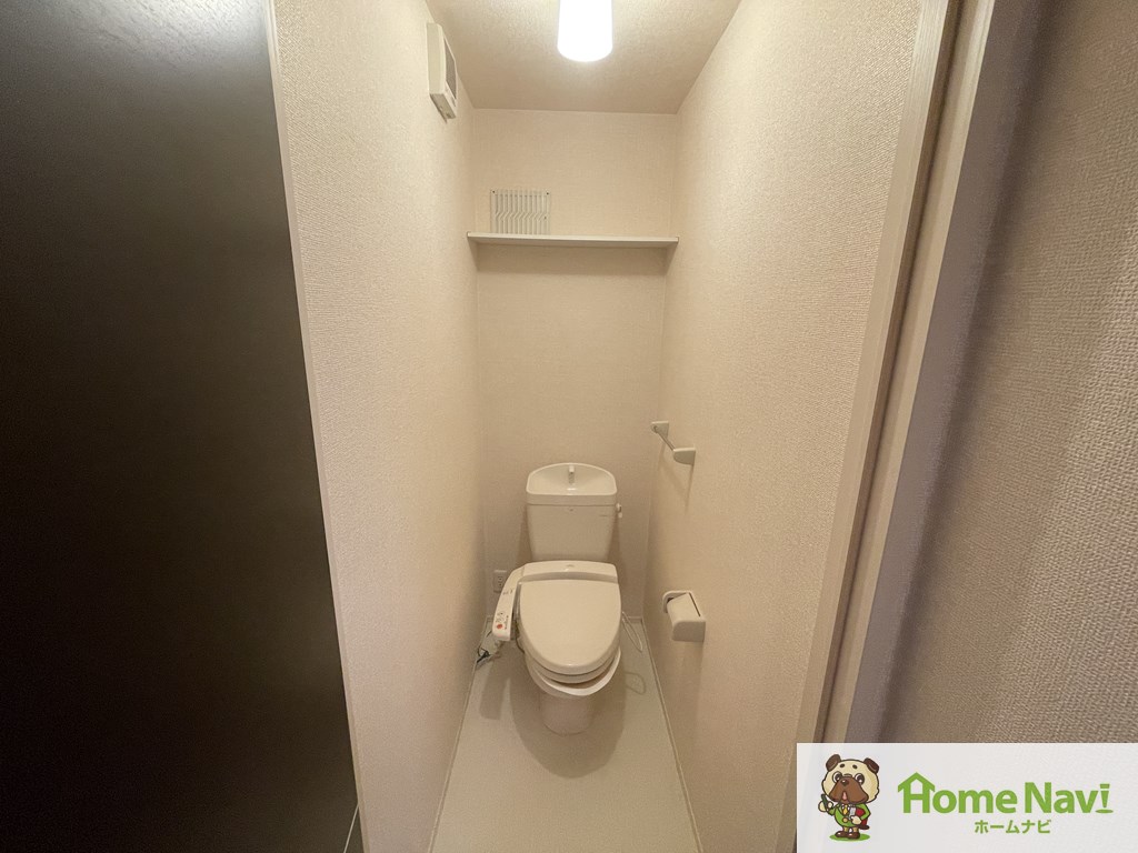 トイレ　ウォシュレット付き