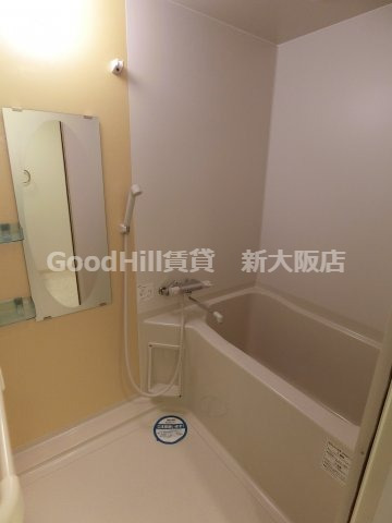 バス・シャワールーム　SERENiTE新大阪弐番館