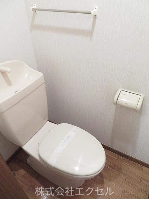 トイレ　清潔感のあるトイレです。